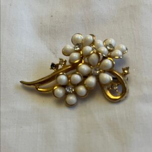 Gold and White Floral Cluster Brooch - Women Jewelry